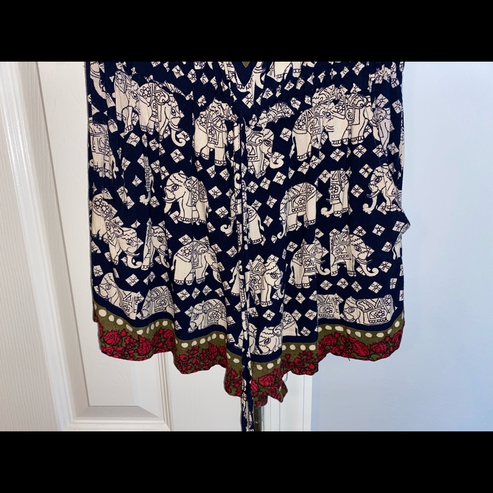 elephant patterned romper 🐘❤️ - Picture 3 of 3